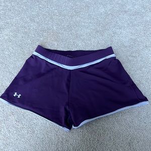 Women’s Under Armour Purple Gym Shorts Size Medium